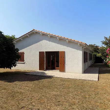 Georges De Didonne - Maison Individuelle - Proche Des Commerces *